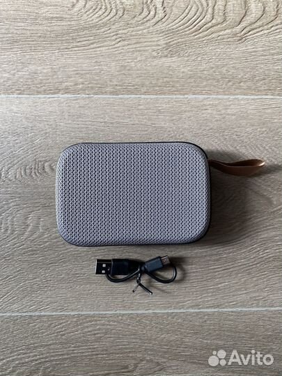 Портативная колонка
