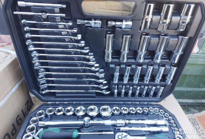 Набор инструментов оригинал в чемодане