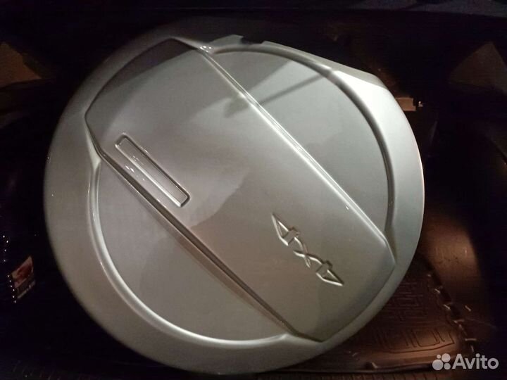 Колпак на запасное колесо chevrolet niva