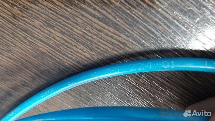 Трубка воздушная правая Bmw X6M E71 S63B44A 2009