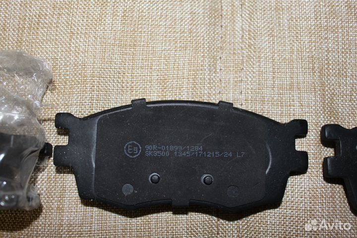 Тормозные колодки передние на киа рио 2