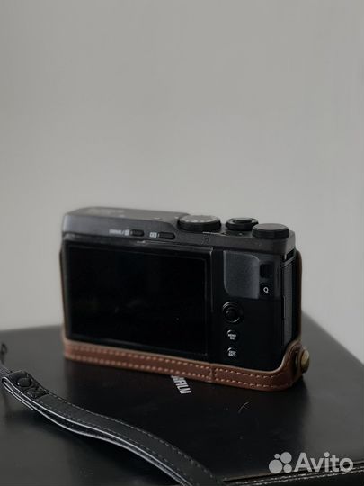 Fujifilm xf10