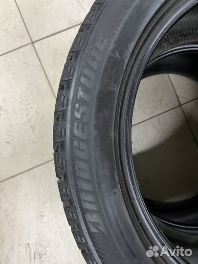Bridgestone Blizzak Revo2 225/50 R17 94Q