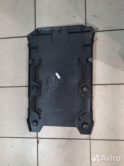 Крышка тоннеля BRP MXZ Renegade 1000