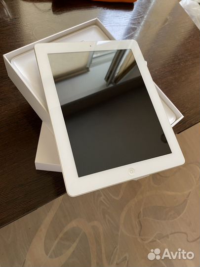 iPad 4 32gb WiFi + Sim