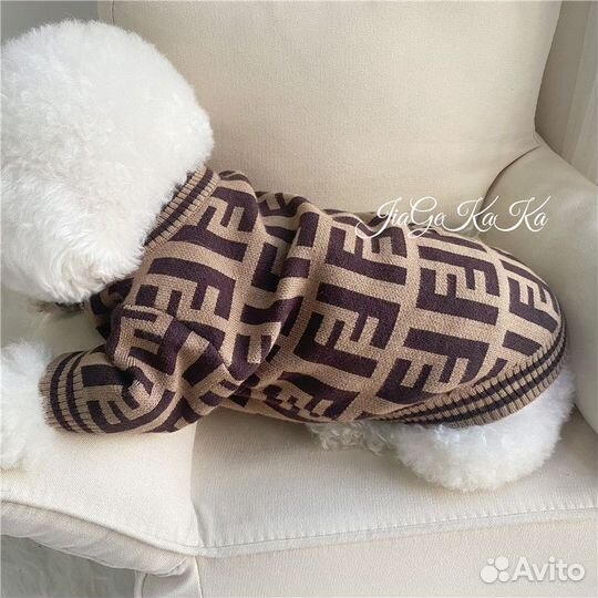 Свитер для собак и кошек Fendi