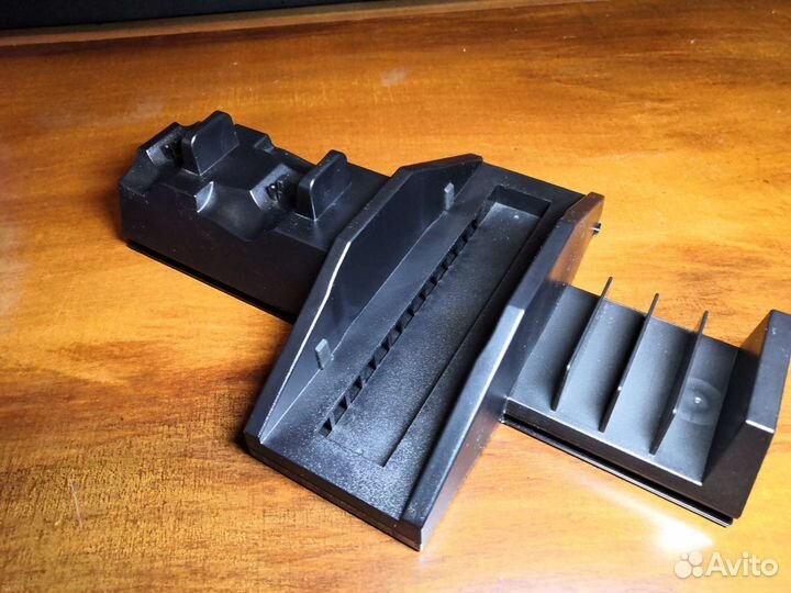 Подставка для PS4 с зарядкой