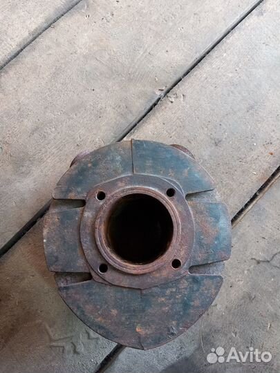 Поршневая мотоцикл панония