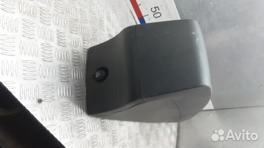 Подлокотник центральный toyota corolla verso 2 (GB