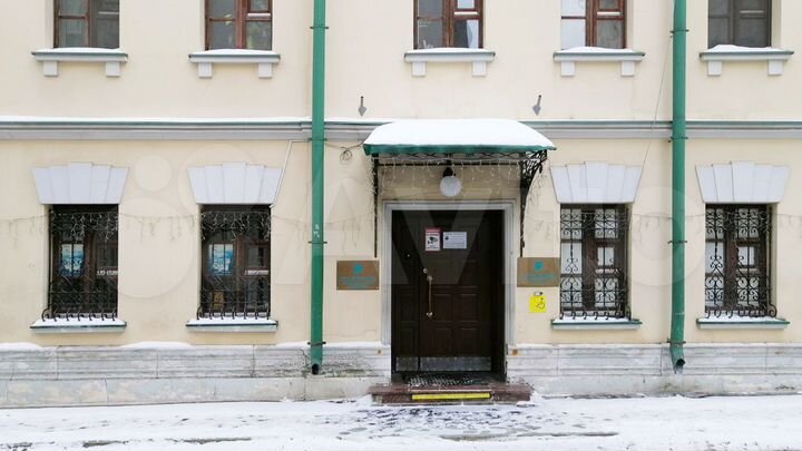 Продам здание, 1074 м²