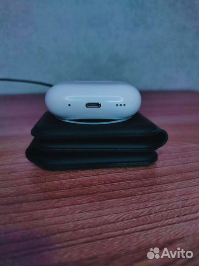 Беспроводная зарядка 3 в 1