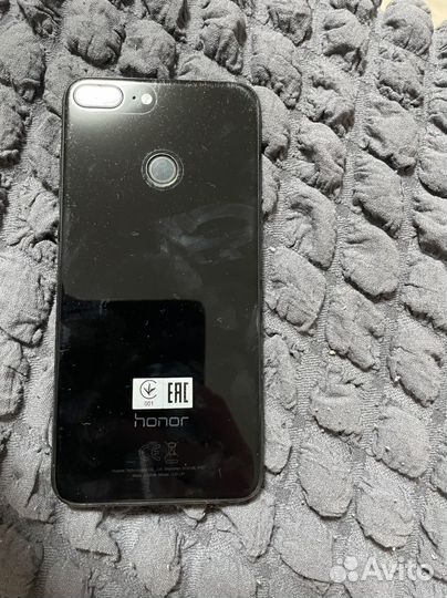 Телефон Huawei Honor 9 lite