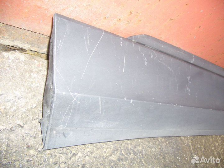 Накладка двери передней Фольксваген Тигуан с16