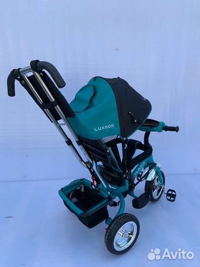 Трехколесный велосипед