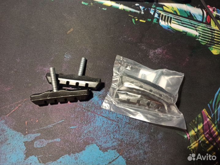 Колодки V-brake (без резьбы) 70мм