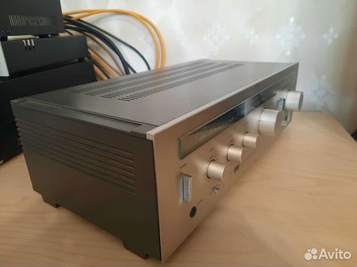 Интегральный усилитель sansui A-3001