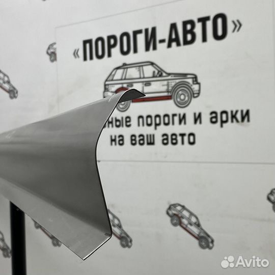 Порог кузовной правый для Jeep Grand Cherokee WJ