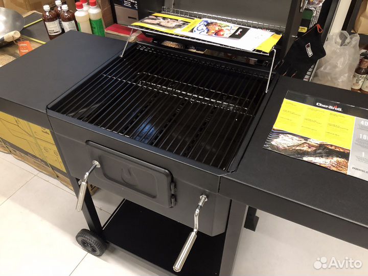 Угольный гриль Char-Broil Performance 580