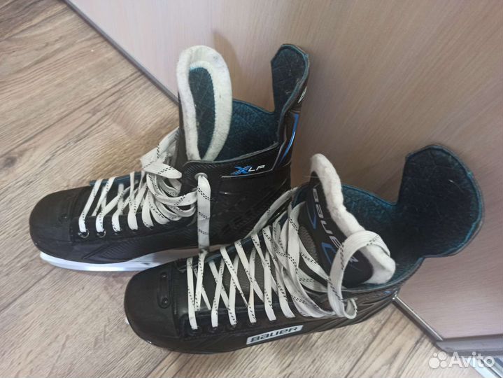 Хоккейные коньки bauer X- LP
