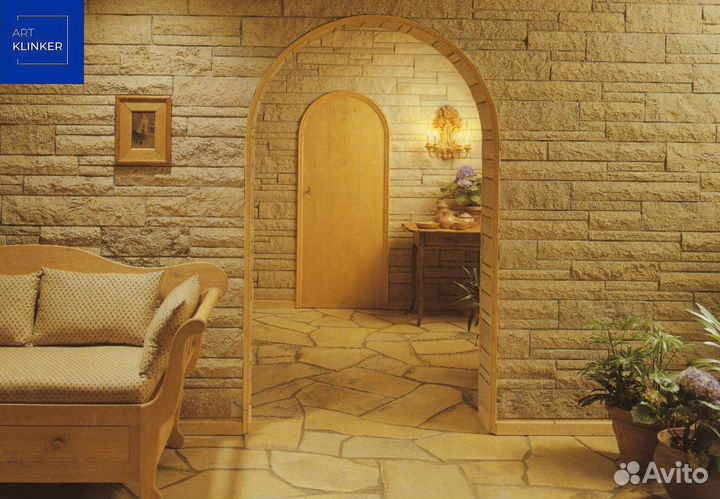 Обшивка дома снаружи камнем