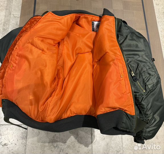 Куртка бомбер женская m-l