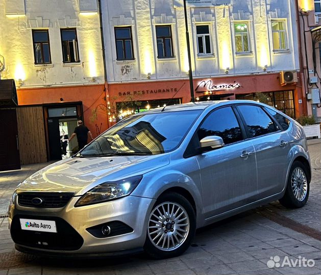 Ford Focus 2.0 AT, 2009, 200 000 км