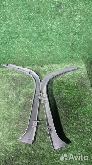 Накладка крышки багажника Ford Focus