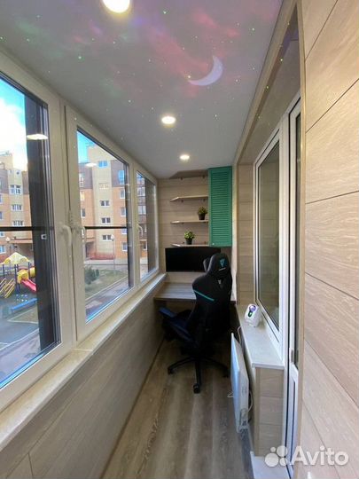 Дверь балконная