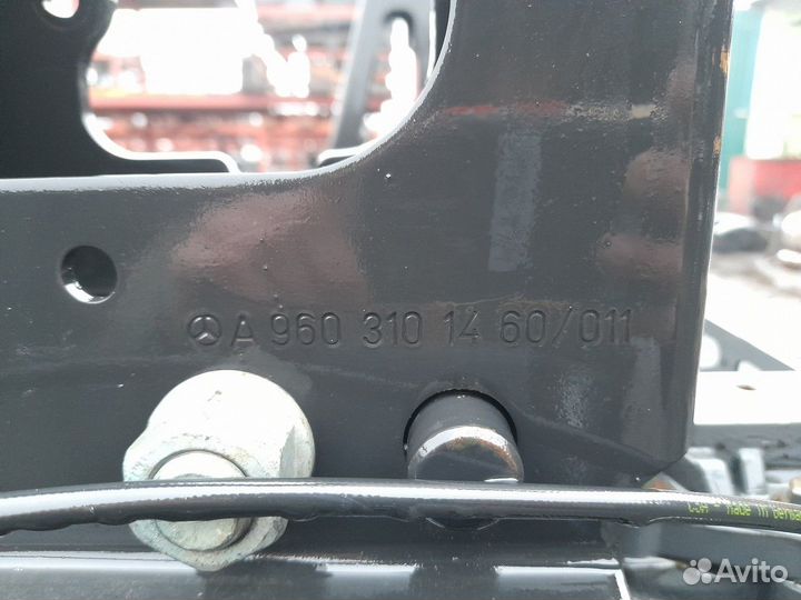 9603101460 Кронштейн кабины правый