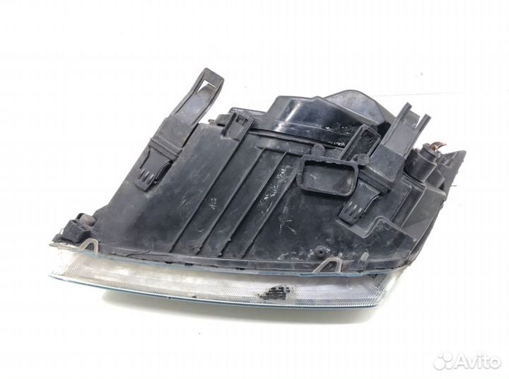 Фара Ford Focus 2 (2004-2011)