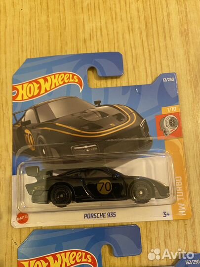 Hot wheels машинки коллекционные