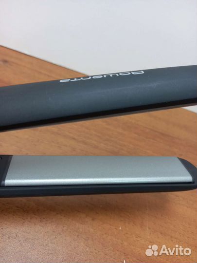 Выпрямитель для волос Rowenta SF1810F0