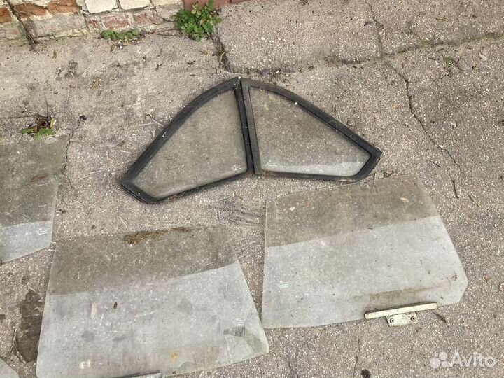 Боковые стекла Москвич 2141