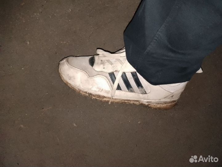 Adidas мужские кроссовки