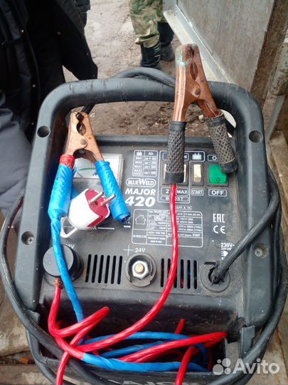 Пускозарядное устройство 12 24 вольт