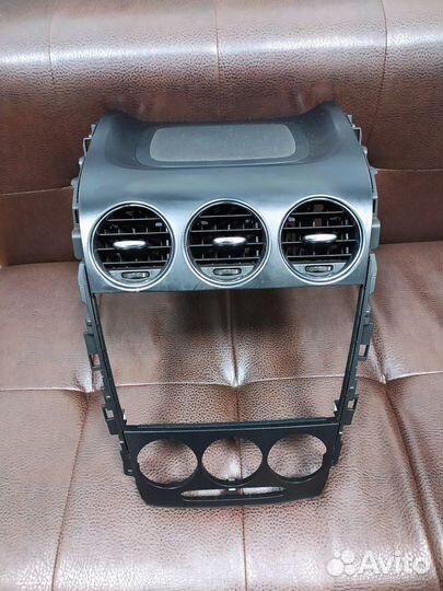 Рамка окантовка панель накладка магнитол Mazda cx