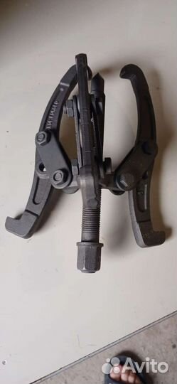 Съемник 3-лапый