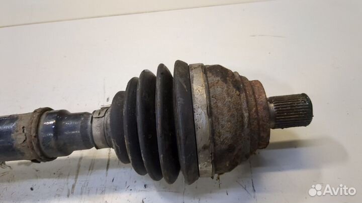 Полуось правая передняя Volkswagen Sharan