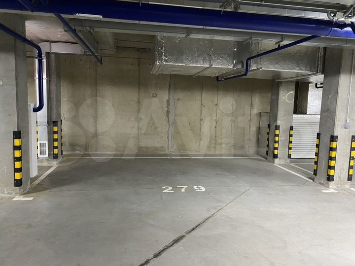 Машиноместо, 17 м²