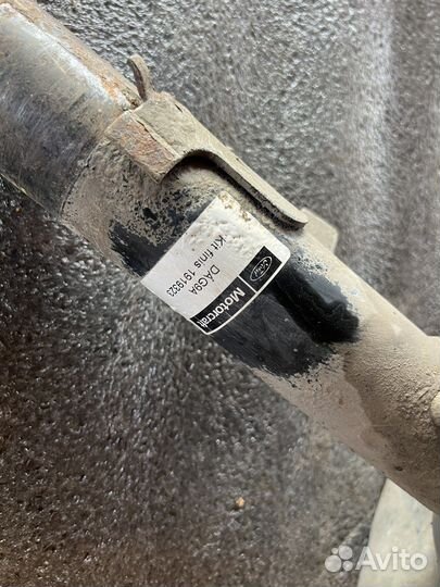 Стойка передняя правая Ford C-max