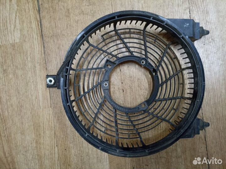 Диффузор Toyota Land Cruiser 200