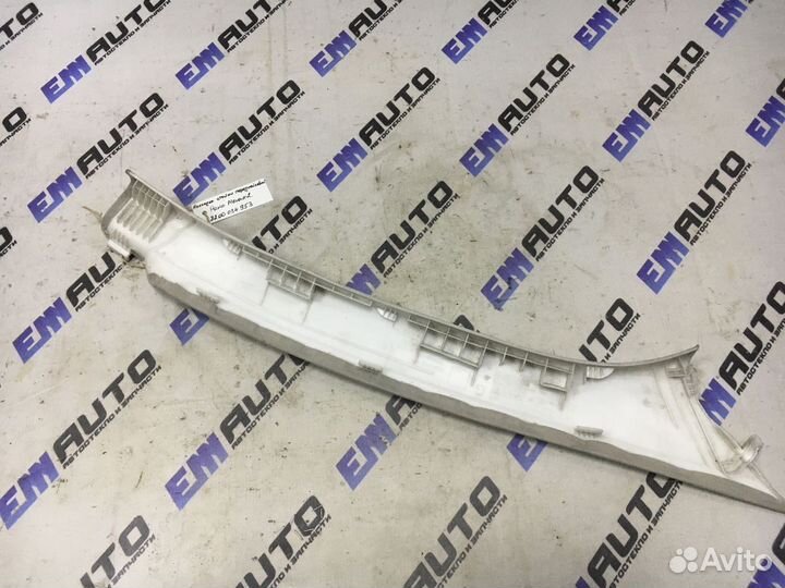 Накладка стойки передней левой Рено Меган 2