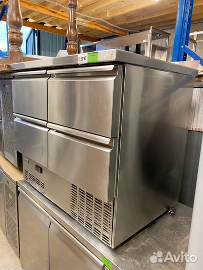 Холодильный стол