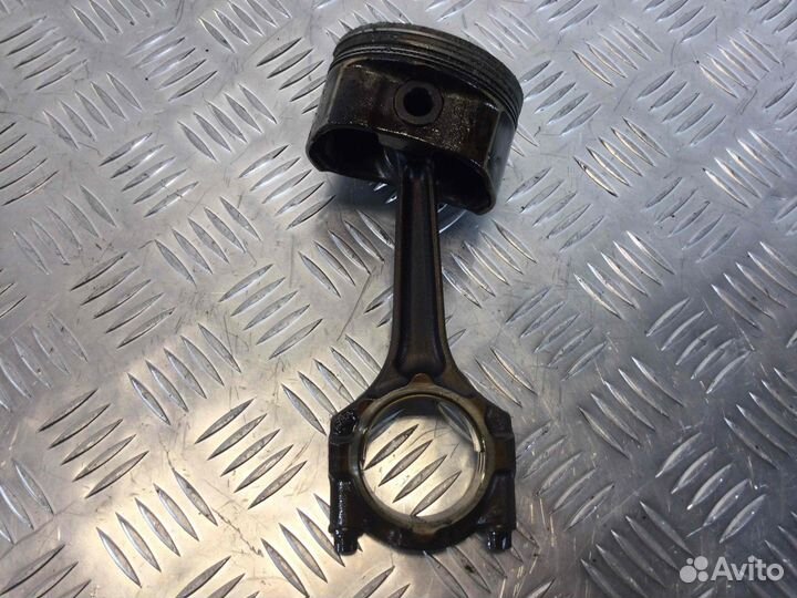 Поршень Opel Tigra Z18xe Z18xe