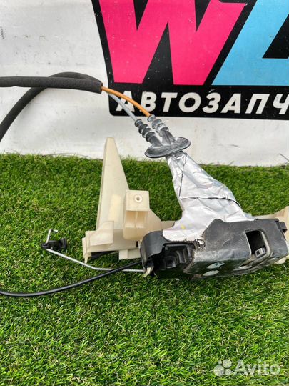 Замок двери передней левой Ford Explorer 6 U625