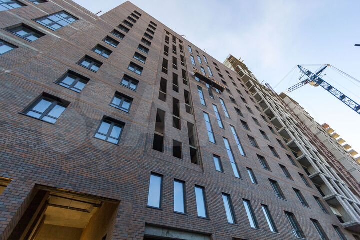 2-к. квартира, 65 м², 5/17 эт.