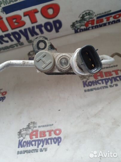 Трубка кондиционера длинная с клапаном Toyota