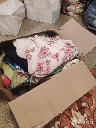 Продам пакет вещей на девочку 98-104