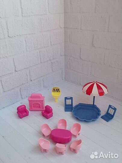 Детские игрушки и книги. Цены в описании