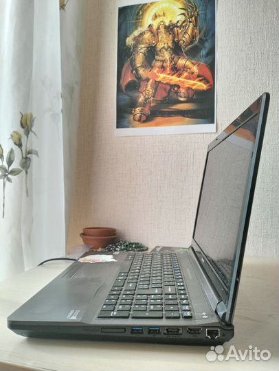 Ноутбук Dexp: i7-4700mq + gtx860M